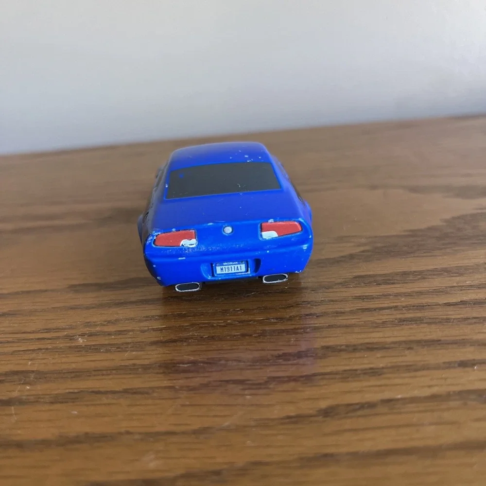 Disney Pixar Cars 2 Rod Torque Redline Diecast 1:55 FC Spy Secret Agent
